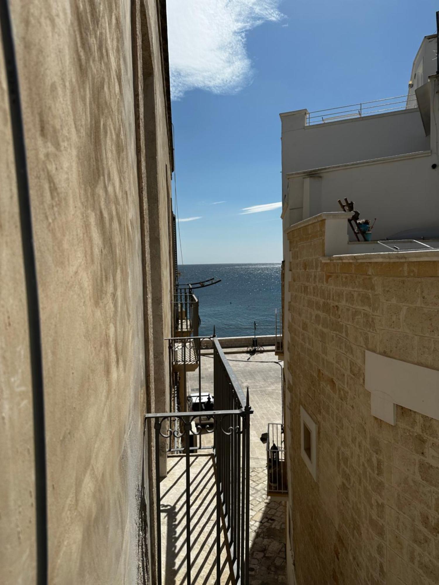 Casa Vacanze San Salvatore Centro Storico 莫诺波利 外观 照片